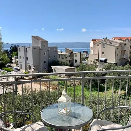 Apartments And Rooms Nikola Omiš Exteriér fotografie