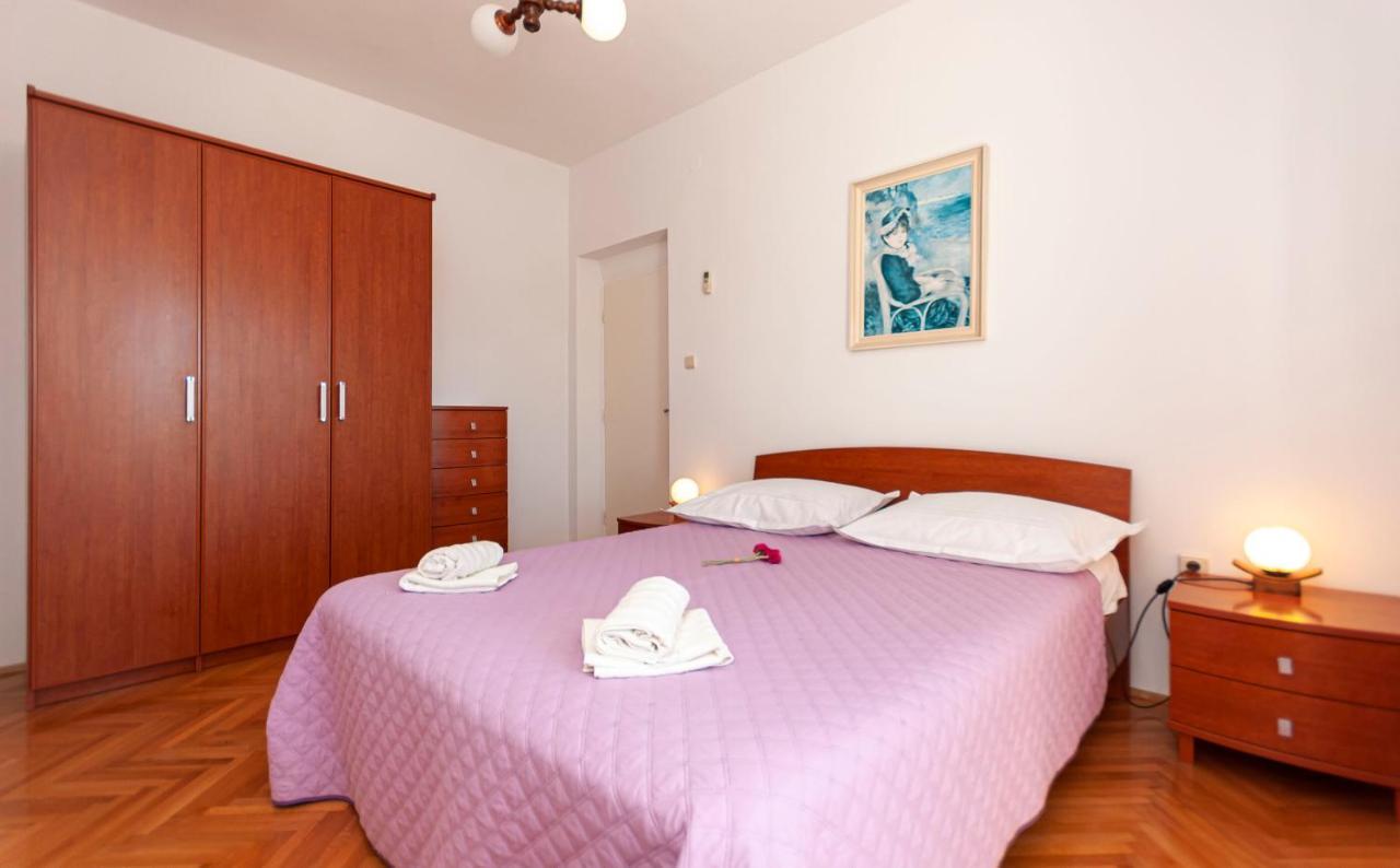 Apartman And Nikola *